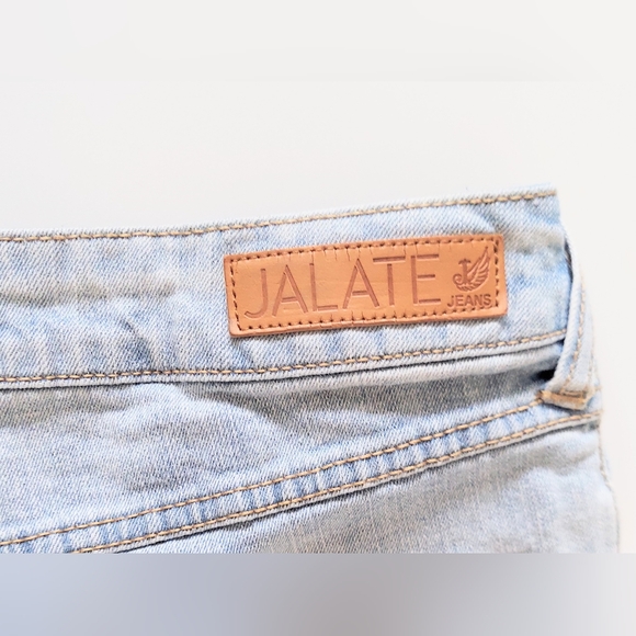 Jalate Distressed Cutoff Denim Jean Shorts Size 7 - Picture 7 of 8